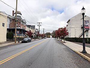 2022-10-25 13 31 06 View northeast along Main Street between 4th Avenue and 5th Avenue in Royersford, Montgomery County, Pennsylvania