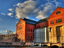 Croton dam Brian.H Flickr 102843790 9ae9b1a96d o