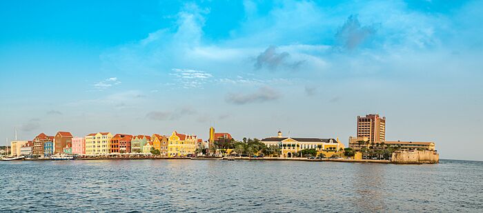 Curacao Willemstad Pano (36653932906)