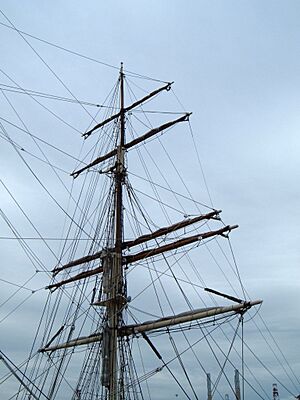 Elissa-foremast WL
