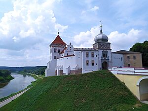 Horadnia (Hrodna), Stary zamak. Горадня, Стары замак (2021) 03