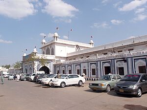 Hyderabad railway station outside