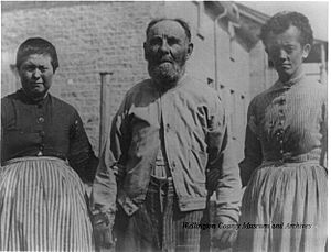 Inmates of Wellington County House of Industry ca. 1900