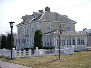 Longfellow House