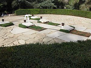 Memorial for the Yeshuv Paratroopers IMG 1214