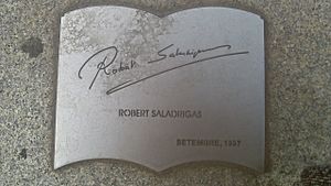 RobertSaladrigas Placa