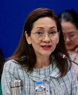 Senator Risa Hontiveros (cropped)