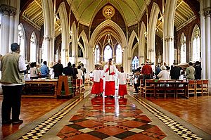 St john divine kennington nave