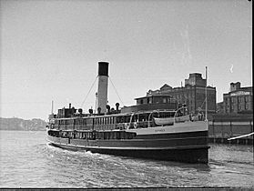 Sydney Ferry BARAGOOLA CIrcular Quay 26 July 1937