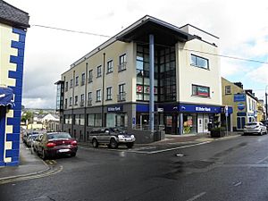 Ulster bank, Donegal Town - geograph.org.uk - 2559000