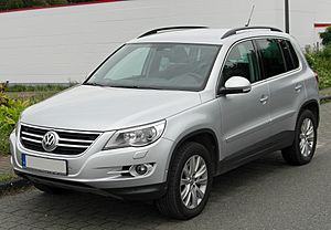 VW Tiguan 2.0 TDI front 20100801