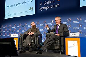 44. St.Gallen Symposium 2014-Aubrey de Grey (Chief Science Officer der SENS Research Foundation) im Gespräch mit Stephen Sackur (BBC)-HSGH 022-002338-07