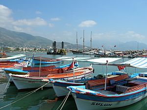Alanya boats