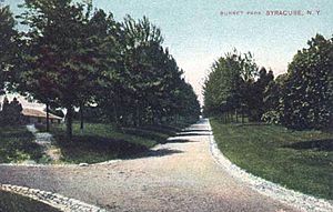 Burnet-park 1910 roads.jpg