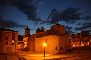 Ex-Colegiata de Santa María iluminada