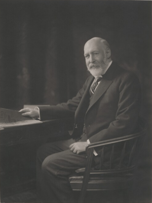 Herbert Stern (1851-1919), 1st Baron Michelham.png