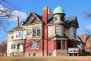 Hill House 1 - Saginaw Central City HRD - Saginaw Michigan