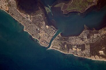 ISS017-E-8916 - View of Western Australia.jpg