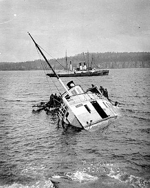 Iroquois (steamboat) sunk off Sidney, BC 1911