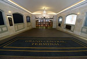 Jacqueline Kennedy Onassis Grand Central Entry Dedication (14565033143)