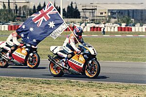 Mick Doohan and Shinichi Ito 1995 Buenos Aires