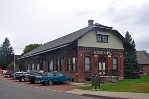 Milton PA Freight Station on the NRHP since April 13, 1977