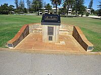 Netherlands Ex-Servicemen`s Association of Australia Monument, March 2021.jpg