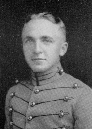 Otto Lauren Nelson Jr. (1902–1985) at West Point in 1924.png