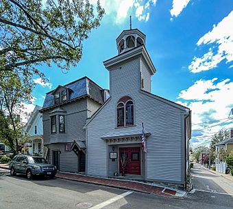 Shiloh Baptist Church, aka Trinity School House, and annex Newport RI.jpg
