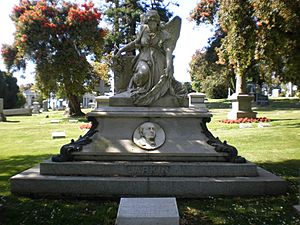 Thomas O. Larkin grave front