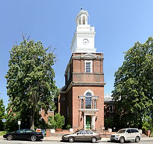 Freeport Village Hall, also known as the Municipal Building, was built in 1928 to replicate Independence Hall in Philadelphia, and was enlarged in 1973.