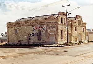 82 - Seppelts Warehouse - Sepplets Warehouse (5045724b2)