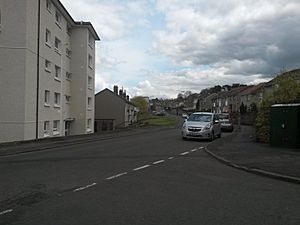 Castlefern Road (geograph 5093468).jpg