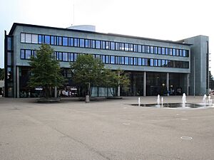 Dübendorf - Stadthaus IMG 1047 ShiftN