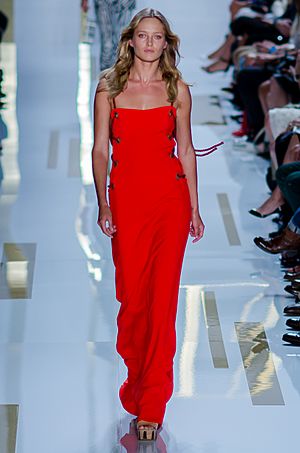 Diane von Fürstenberg Spring-Summer 2014 03.jpg