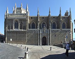 Iglesia del monasterio de San Juan de los Reyes, Toledo, España.jpg