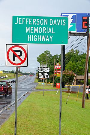 Jefferson Davis Memorial Highway, Dublin, GA, US