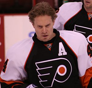 timonen flyers jersey