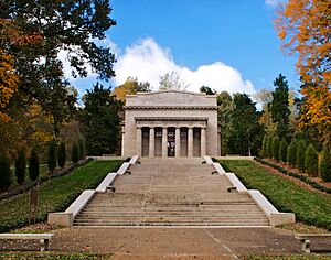 Lincoln birthplace outside