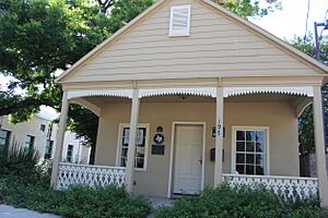 New-braunfels-tx2016-130(august-dietz-cottage)
