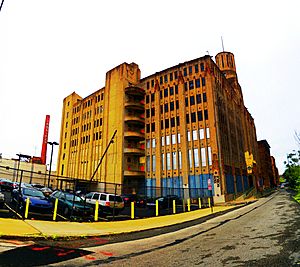 Panorama 568 - Lasher Building