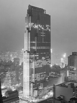 Rockefeller Center, December 1933 (cropped)