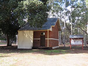 Serpentine Bridge School, May 2021 02