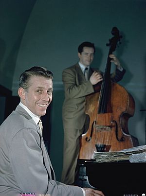 Stan Kenton and Eddie Safranski, 1947 or 1948 (William P. Gottlieb 04871)