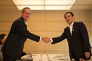 USTR Froman with Japan’s Chief Cabinet Secretary Suga (9546413900)