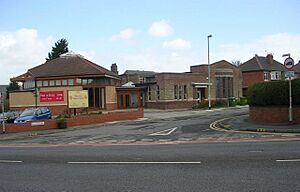 Wakefield Baptist Church - Barnsley Road - geograph.org.uk - 747052