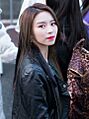 180223 뮤직뱅크 출근길 CLC (2)