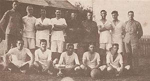 95 Coy RGA team and Governor's Cup in Bermuda 1917