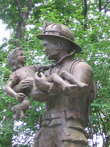 DarienCTFirefightersMonument07302007