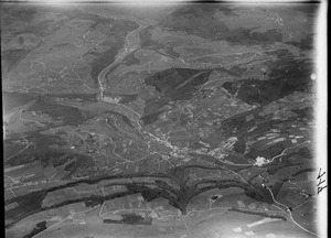 ETH-BIB-Hauenstein, Läufelfingen, Häfelfingen, Wisenberg aus 3000 m-Inlandflüge-LBS MH01-002712